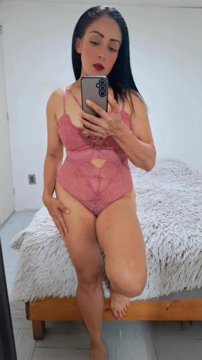 Esmeralda milf escort en CDMX - Foto 3