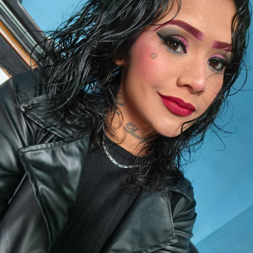 Escort Luna Bella Azul